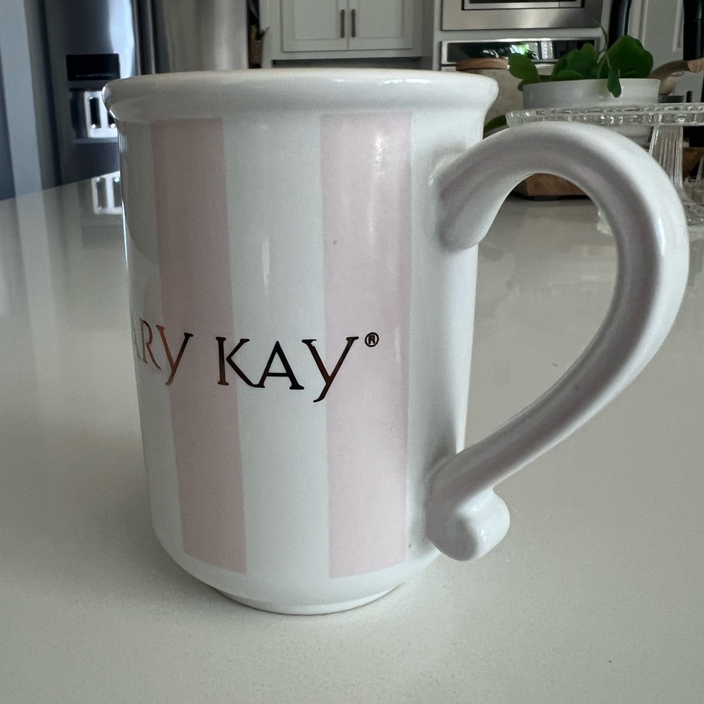 Mary Kay Vintage Coffee / Tea Mug - Pink & White Striped - Gold Script Ceramic - Picture 5 of 11